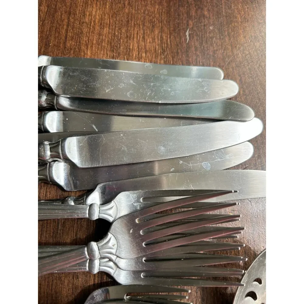 37 pieces Oneida Community Unity Stainless Flatware set spoon fork knife +